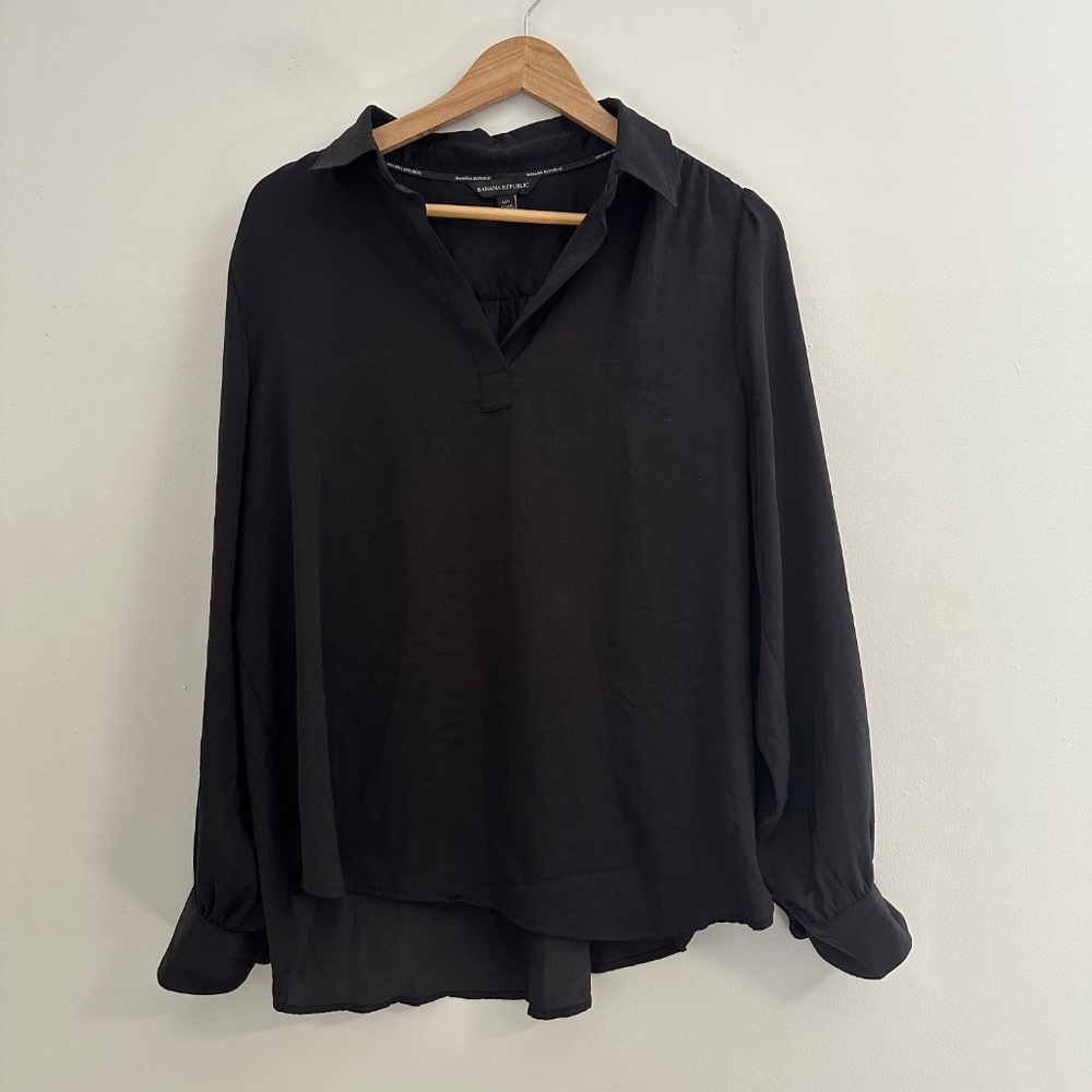 Banana Republic  | Women’s size L  Long Sleeve, Flowy Collared Shirt - Picture 9 of 17